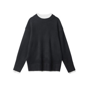 black color swatch