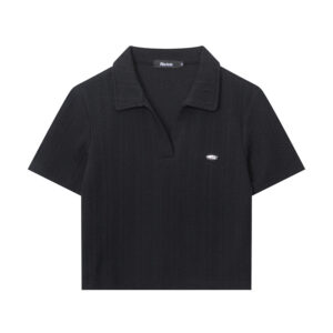 black color swatch