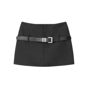 black color swatch