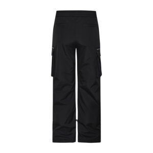 black color swatch