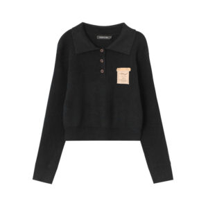 black color swatch