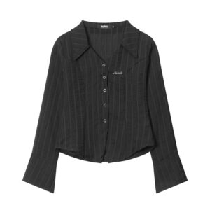 black color swatch