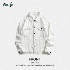 white color swatch